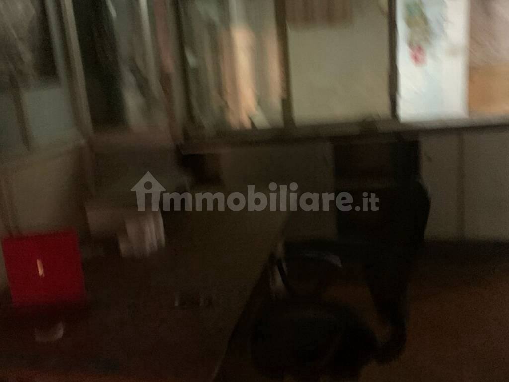 Capannone industriale in Via Buonriposo a Palermo — fotografia 19