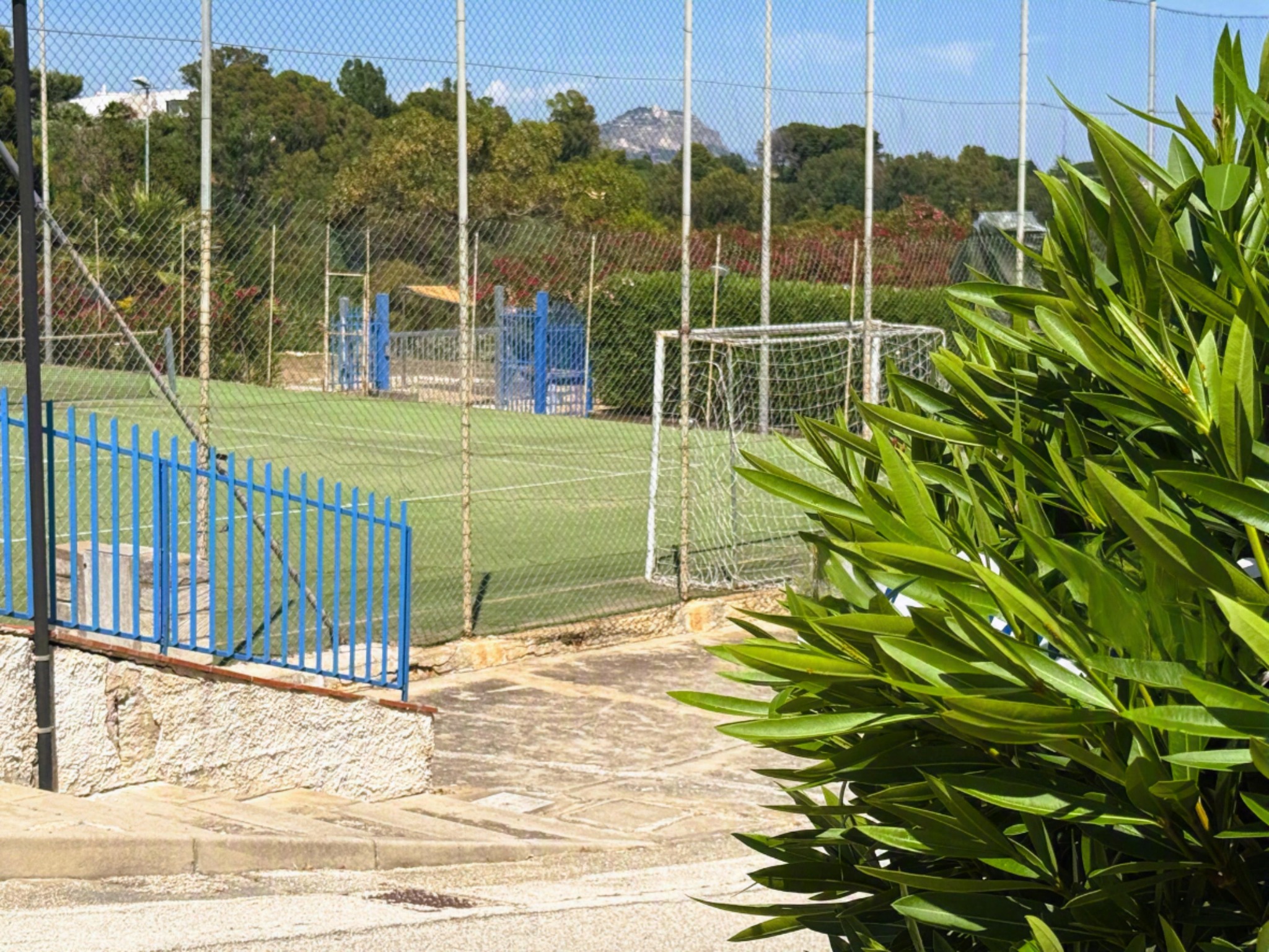 Campo di calcetto del residence